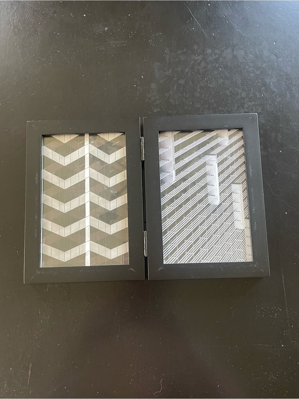 Hinge Picture Frame